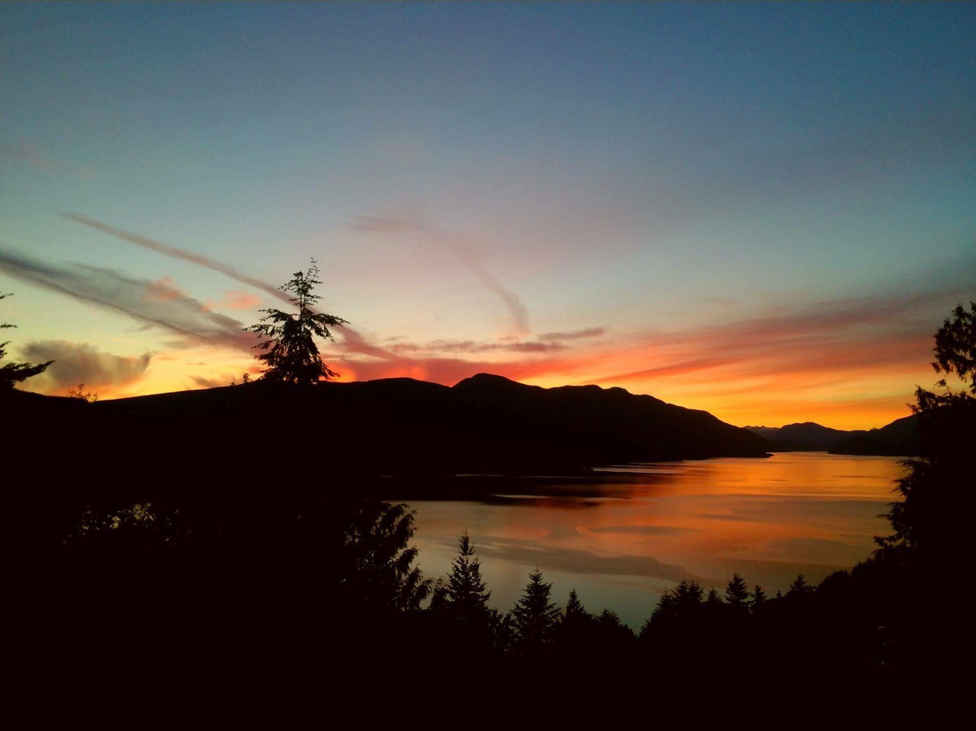 Sechelt Inlet B&B Exterior foto